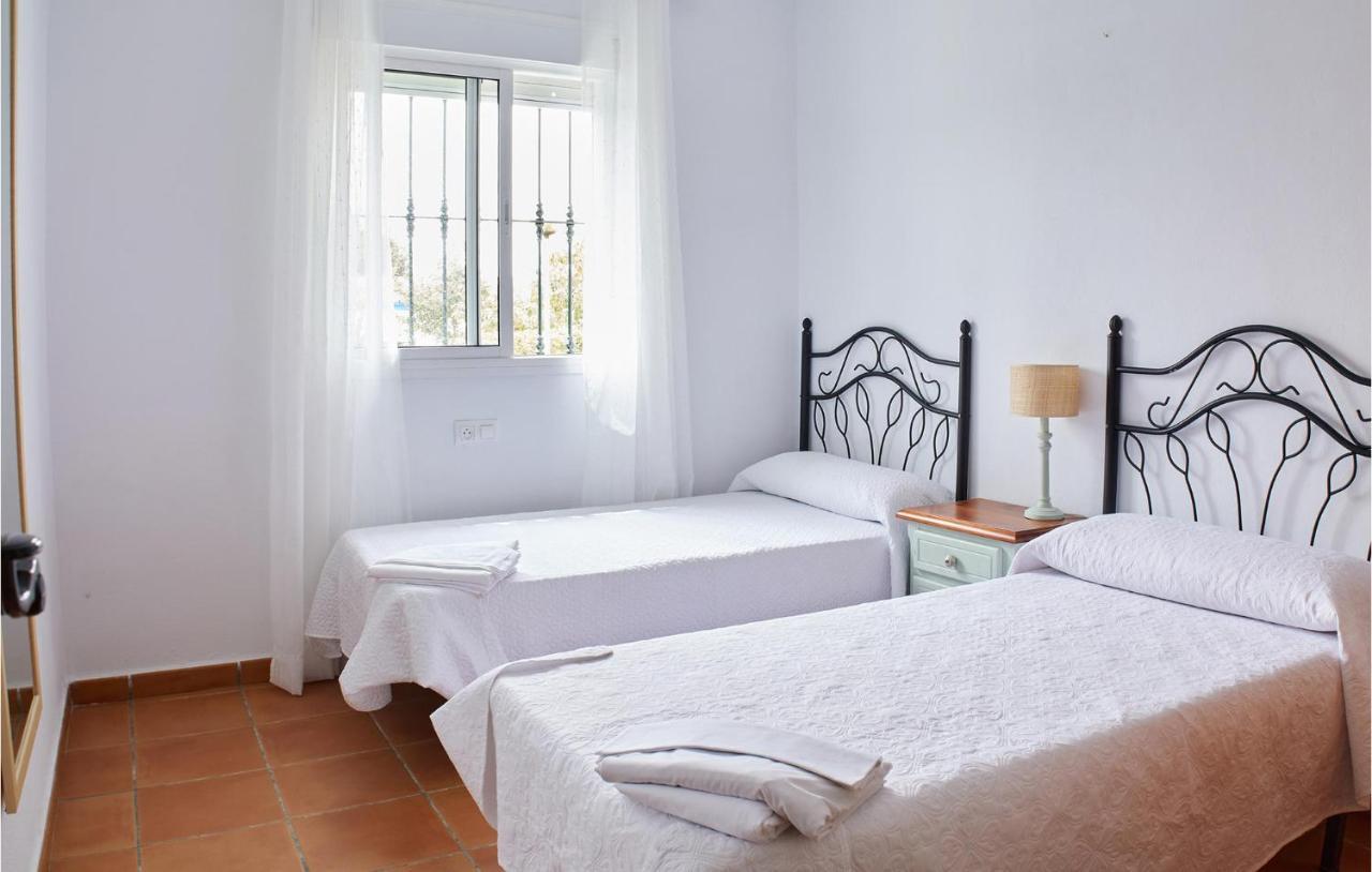 4 Bedroom Beautiful In Holiday home Conil De La Frontera