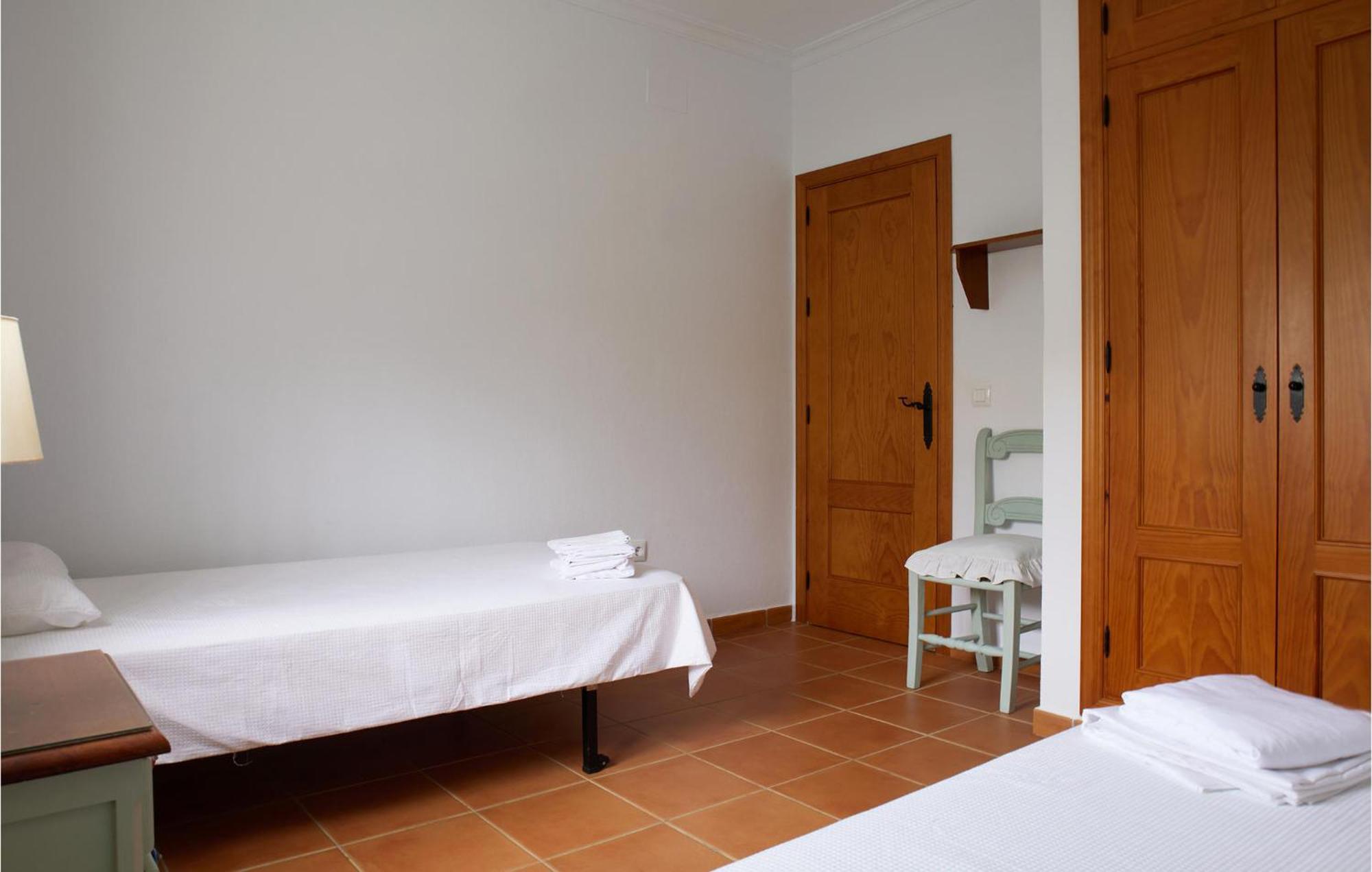 4 Bedroom Beautiful In